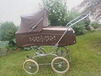 Retro kočárek