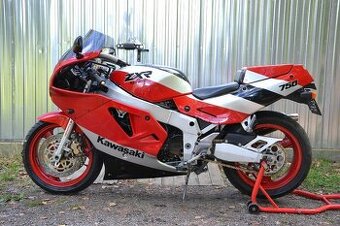 Kawasaki ZXR-750H2