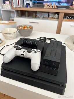PS4 Slim - 500GB
