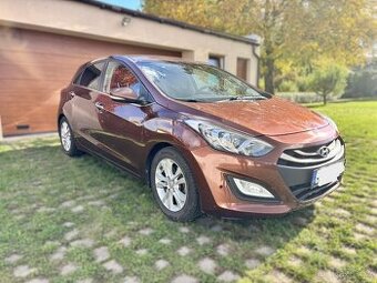 i30, 1.6 GDI, Automat, 56xxx km, 2.Majitel, ČR, Top Výbava