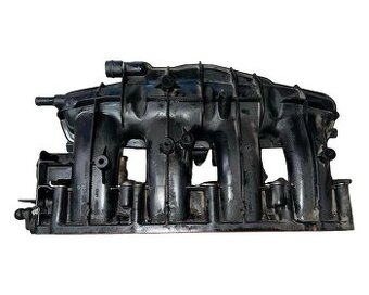 Sací potrubí 06F133201P BWA VW Passat B6 r.v. 2008