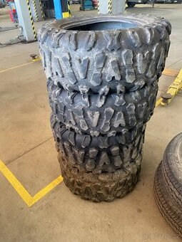 Pneu na ctyrkolku CST abuzz