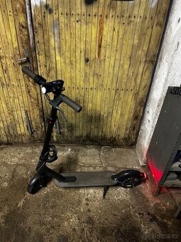 Elektro koloběžka xiaomi