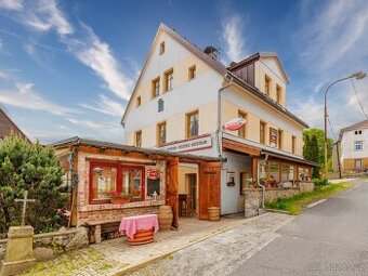 Provozní a obsluha v jediné restauraci v Abertamech