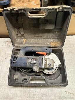 Drážkovací fréza