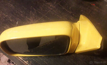 P: zrcátko honda crx 2G