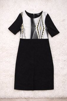 Černé elastické šaty