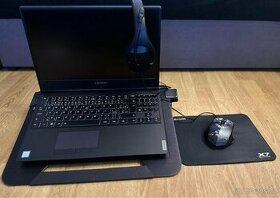 Herní notebook Lenovo Legion