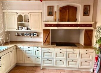 Krémová venkovská linka se spotřebiči,6128