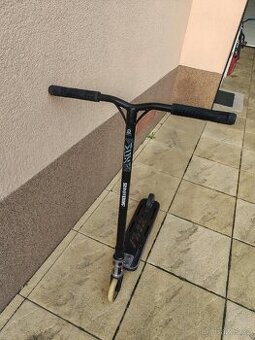 Freestyle koloběžka MGP MGX T1 Team