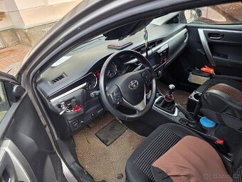 Toyota Corolla 1,6 benzin