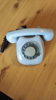 Retro telefon