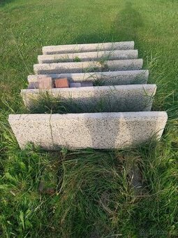 Betonové schody (nášlapy?