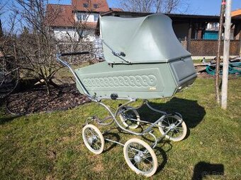 Liberta - retro kočárek