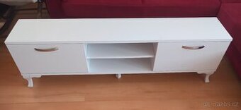Skříňka pod tv