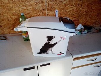 Kontajner na granule