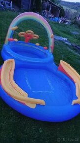 Dětský zábavný nafukovací bazén "Duha"