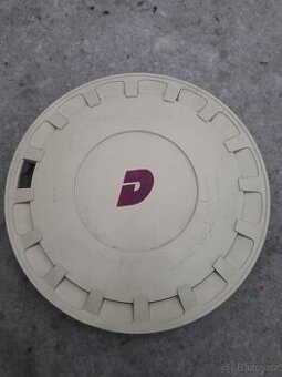 Poklice / kryty kol Karavan Dethlefs 14"