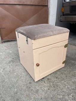 Box do auta na WC nebo skladování věcí (VW T3)