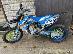TM Racing EN 300