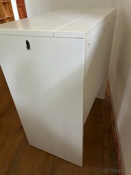 Toaletní stolek (na líčení) IKEA Brimnes