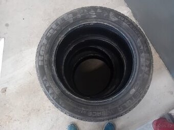 Zimni pneu 195/50 R15