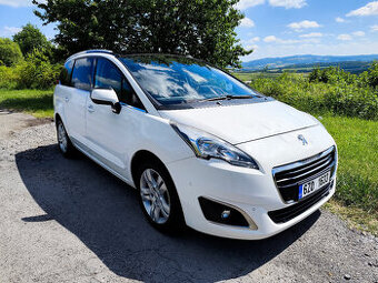 Prodám Peugeot 5008, 2.0 HDI, 110 kW, reg. 12/2016