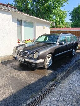 E220 kombi