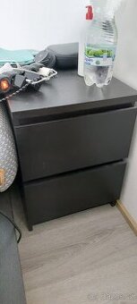 Nocni stolek IKEA Malm
