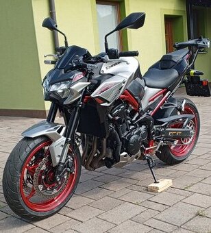Kawasaki z900