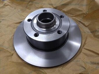 ND Audi A4 - 1
