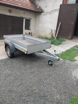 Přívěsný vozík za auto agados