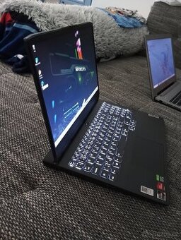 Herní Lenovo Gaming 3