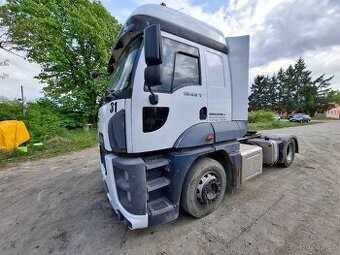 Tahač Ford Cargo