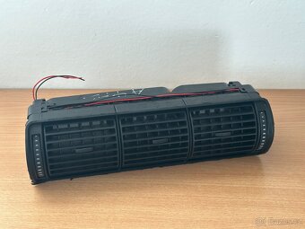 Mřížka výdechu Audi A4 B5, střed