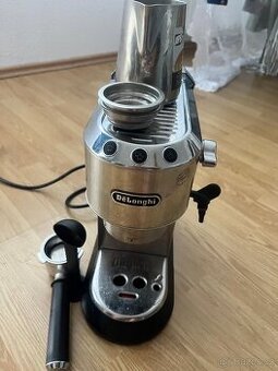 Kávovar DeLonghi
