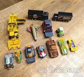 Retro autíčka - kovové, plastové i na setrvačník