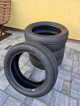 NOVÉ Letní pneu Goodyear Efficientgrip 205/55 R17 91V