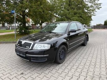Škoda Superb 2.8 V6 EDICE 100 - náhradní díly