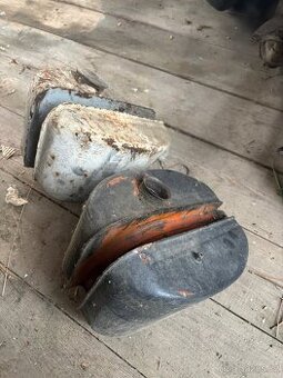 nádrže jawa pionyr 05,20,21