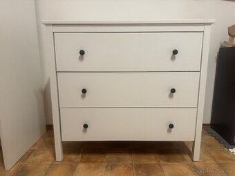 Komoda Hemnes
