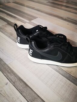 Botasky Nike 37,5