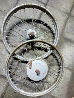 Kola Jawa Pérák - 1