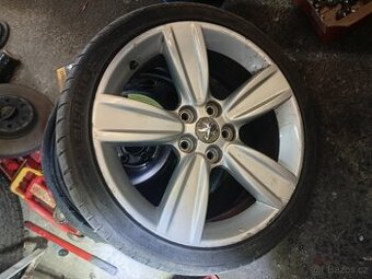 PEUGEOT 4007, CITROEN C-CROSSER AL KOLA s pneu 225/55R18