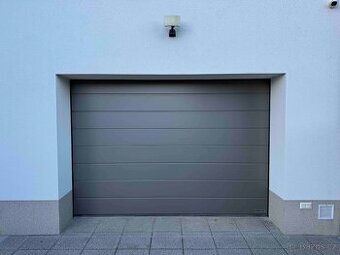 Sekční vrata Hörmann 3000 x 2125 mm pohon PROMATIC BS