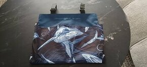 Kapsář Baagl s velrybou