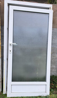 Vchodové dveře hliníkové v.205x105š.