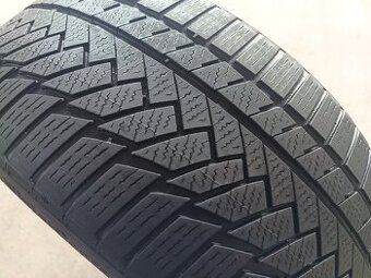 225/40 R18 CONTINENTAL (2620)