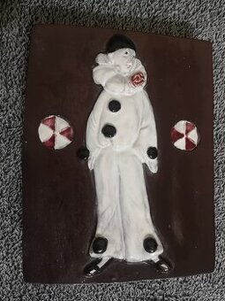 Retro keramická kachle Pierot – Keramika Kravsko (60. léta)