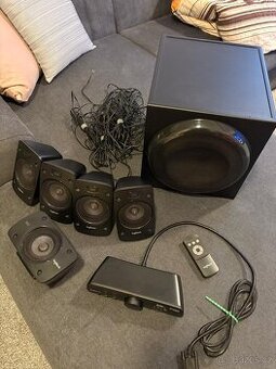 Logitech Z906 5.1 systém